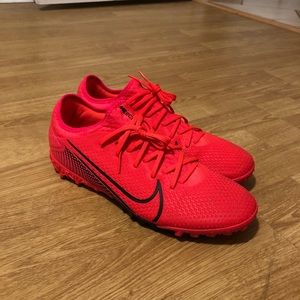 Nike Mercurial Vapor 13 Turf (8)